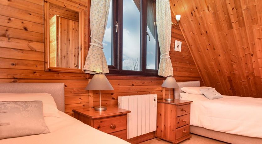 Photo of 2 Bed in Laneast