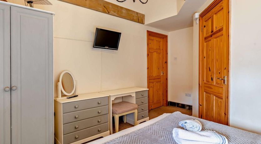 Photo of 3 Bed in Bude