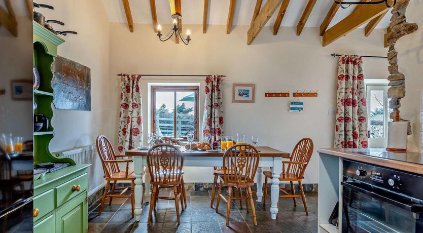 Photo of 3 Bed in Widemouth Bay