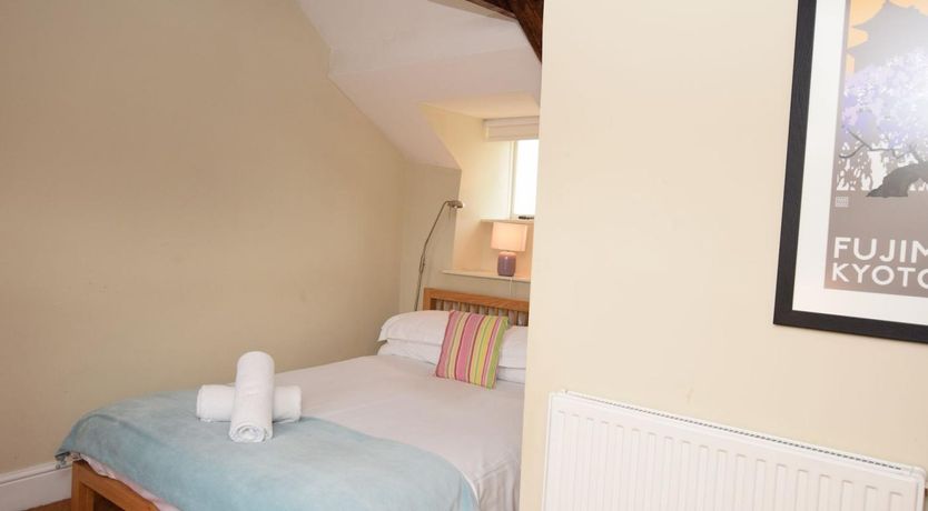 Photo of 4 Bed in Tintagel