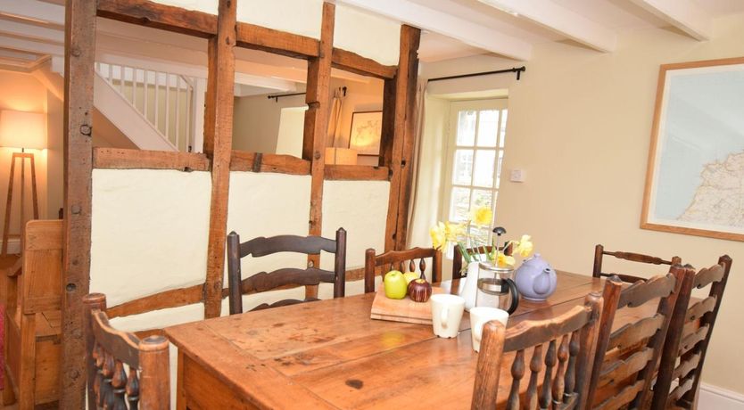 Photo of 4 Bed in Tintagel