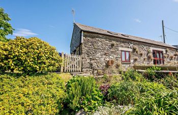 Barn in South Cornwall Holiday Cottage