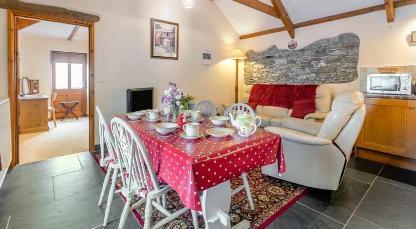 Photo of 2 Bed in Launceston