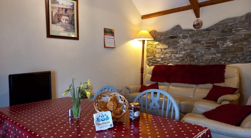 Photo of 2 Bed in Launceston