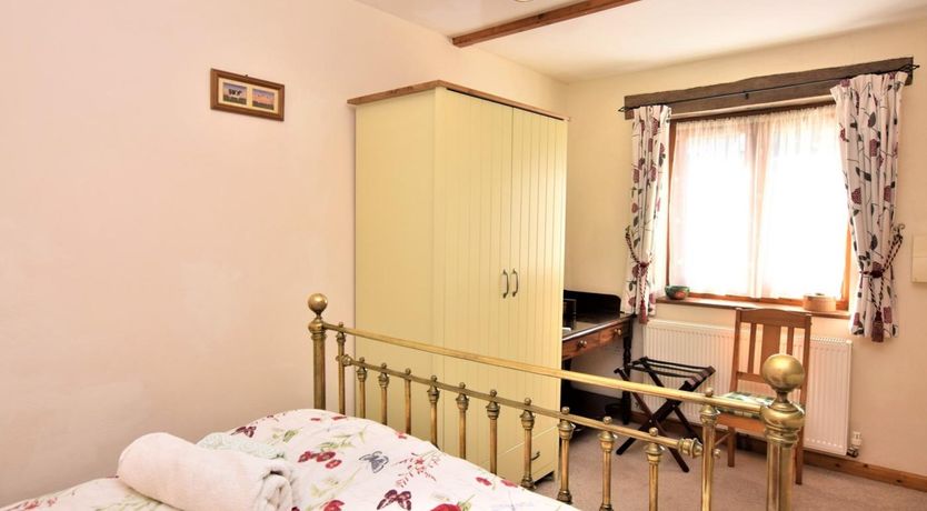 Photo of 2 Bed in Launceston