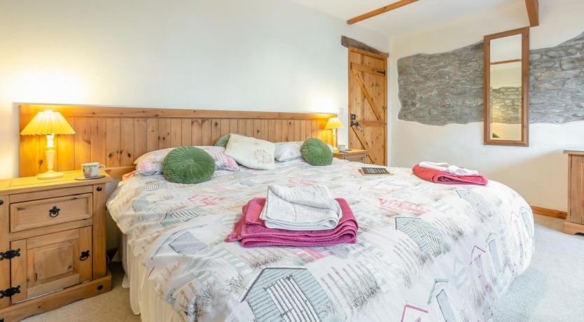 Photo of 2 Bed in Launceston