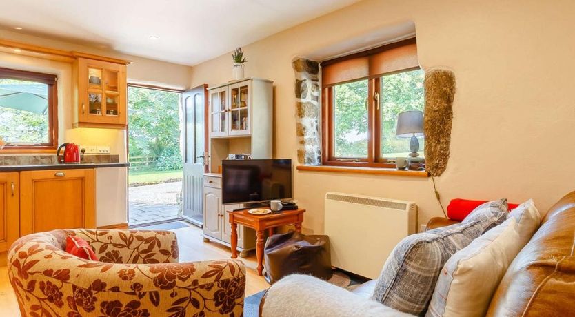 Photo of 1 Bed in Bokiddick