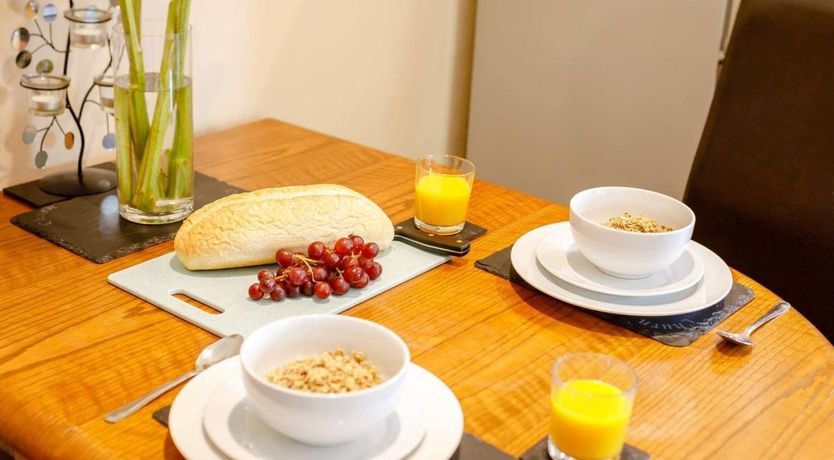 Photo of 1 Bed in Bokiddick