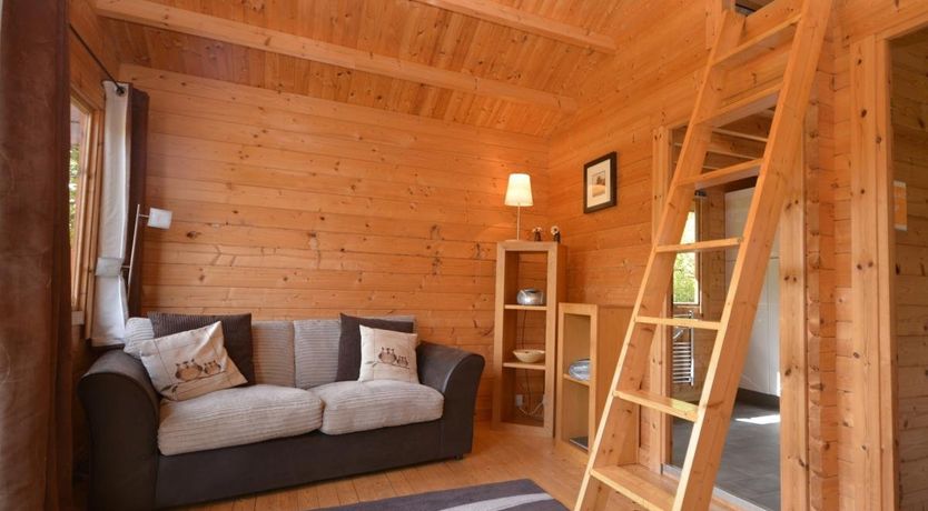 Photo of 1 Bed in Tredinnick Pits