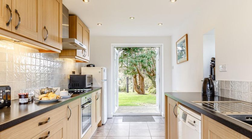 Photo of 4 Bed in Helston