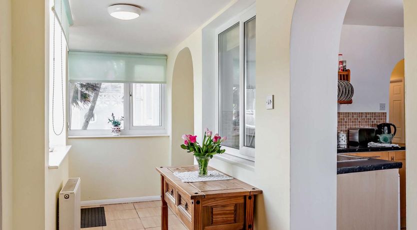 Photo of 3 Bed in Hayle