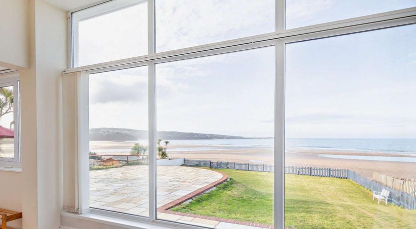 Photo of 3 Bed in Phillack