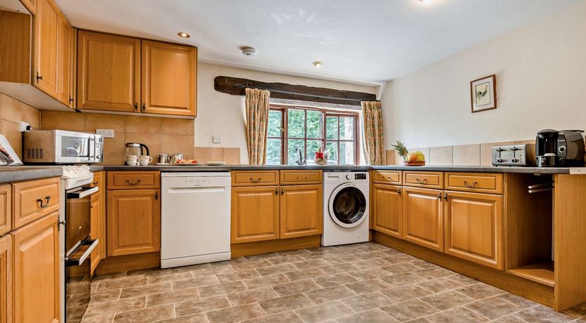 Photo of 4 Bed in Helston