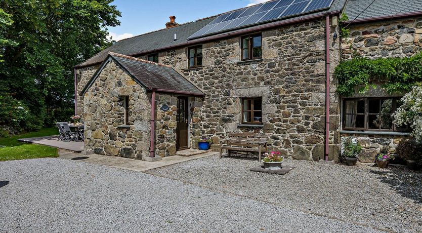 Photo of 4 Bed in Helston