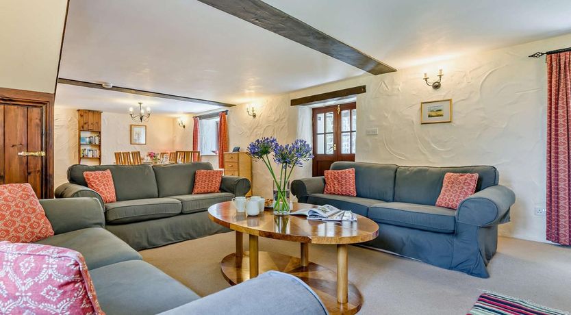 Photo of 4 Bed in Helston