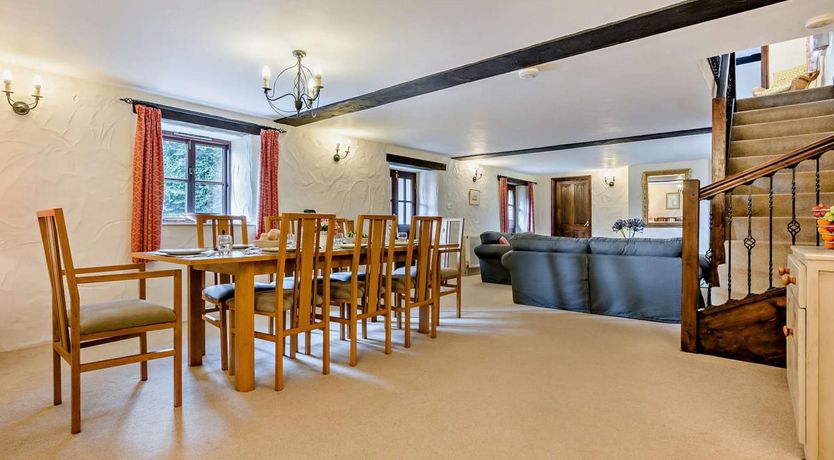 Photo of 4 Bed in Coverack