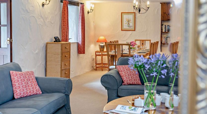 Photo of 4 Bed in Coverack