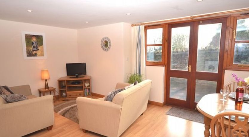 Photo of 1 Bed in Kington Magna