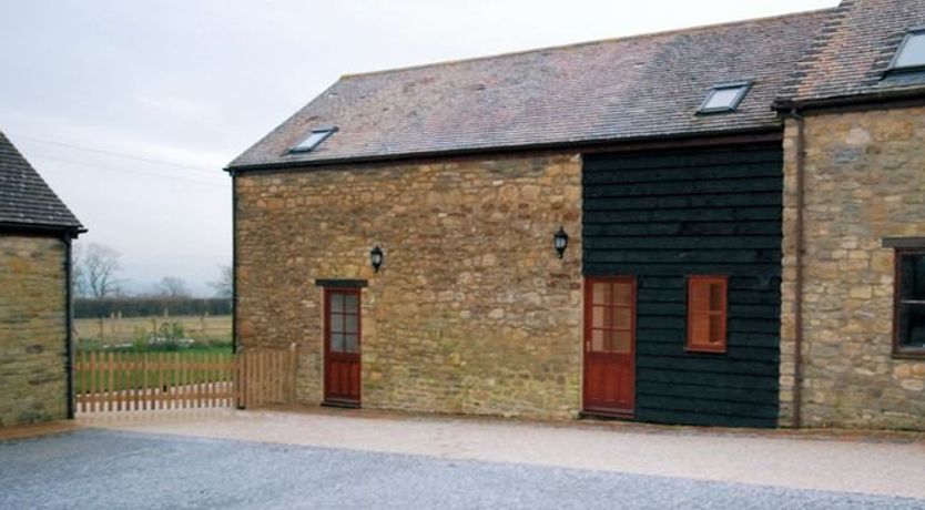 Photo of 1 Bed in Kington Magna