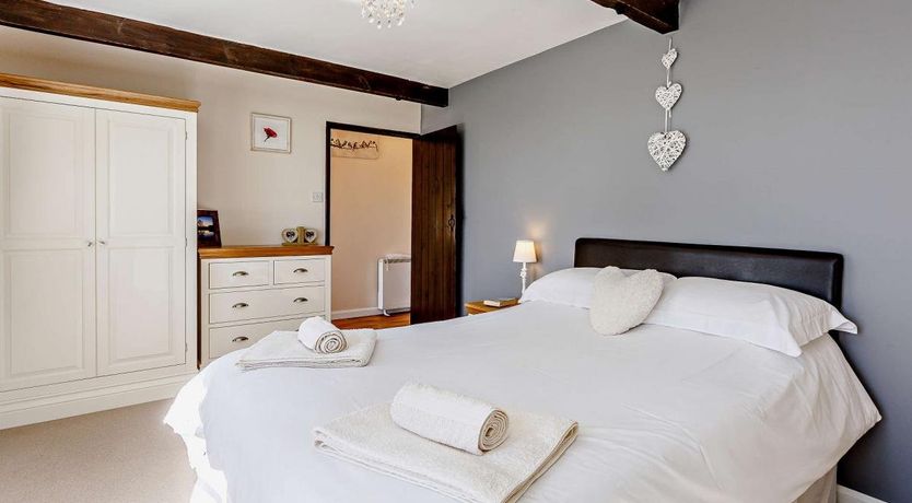 Photo of 1 Bed in Dulverton