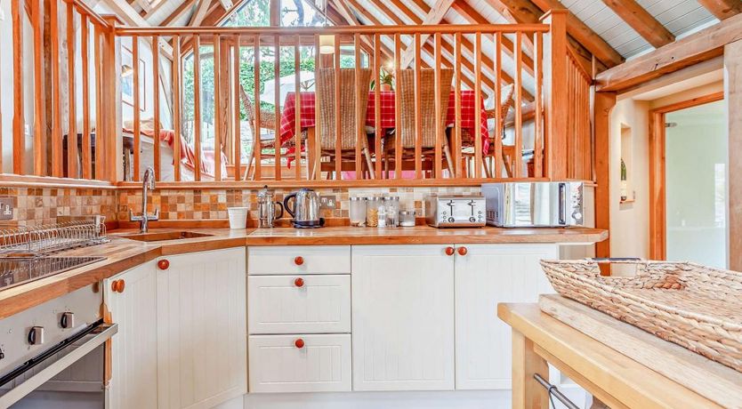 Photo of 3 Bed in Burrington