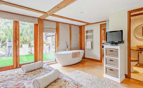 Photo of in Burrington (BUROA)