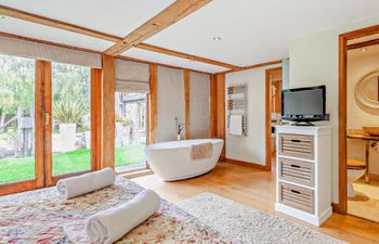 in Cheddar  (BUROA) Holiday Cottage
