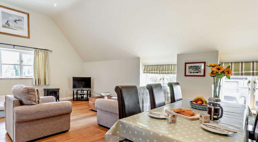 Photo of 1 Bed in West Camel