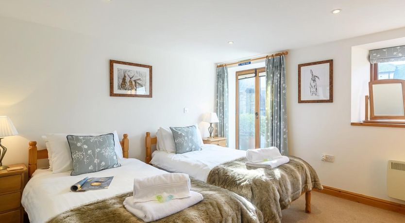 Photo of 2 Bed in South Molton