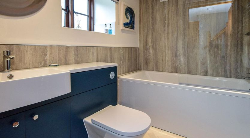 Photo of 2 Bed in South Molton