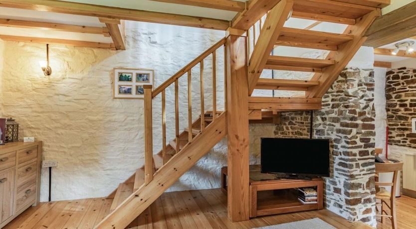 Photo of 1 Bed in Buckland Brewer