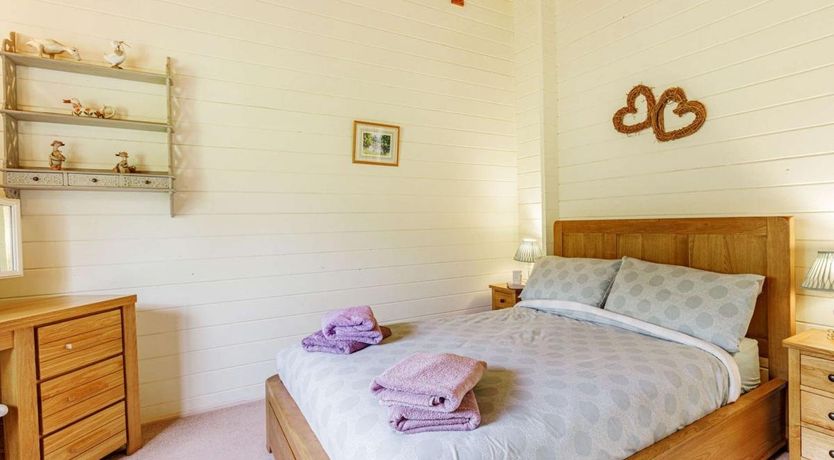 Photo of 2 Bed in Woolsery