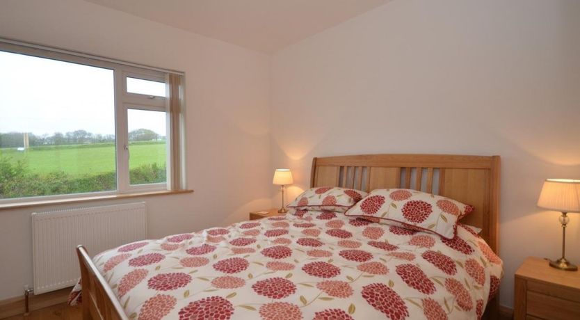 Photo of 2 Bed in Appledore