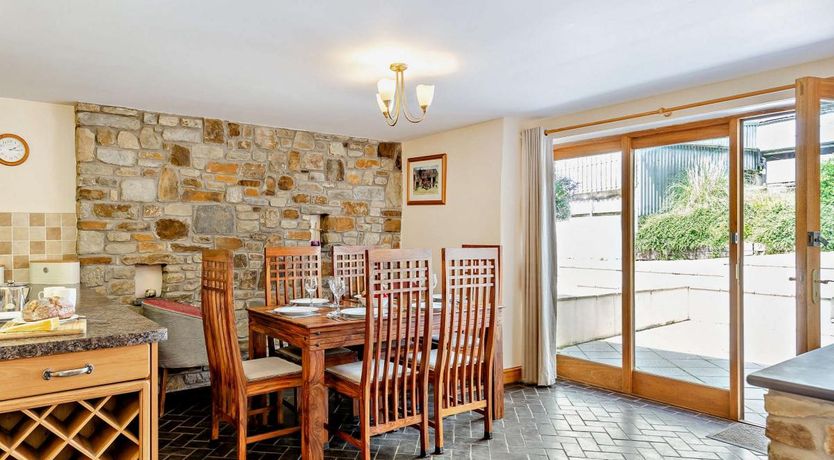 Photo of 3 Bed in Woolsery