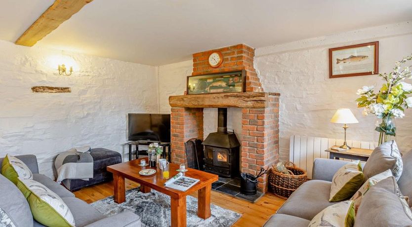 Photo of 3 Bed in Ashwater