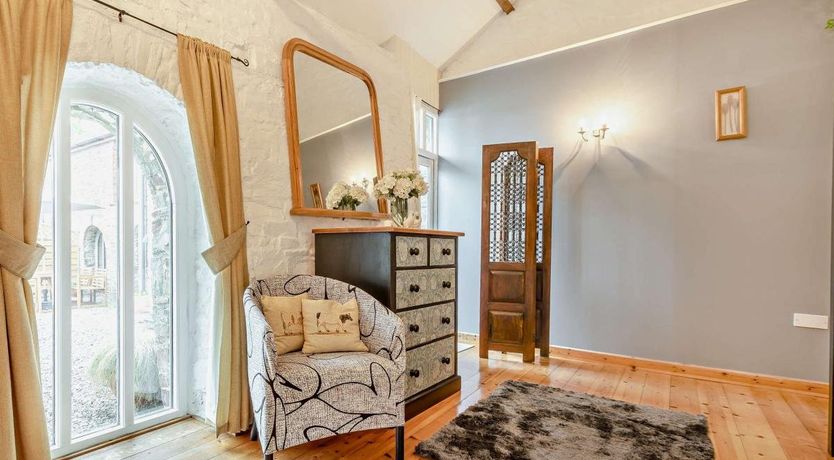 Photo of 1 Bed in Ashwater