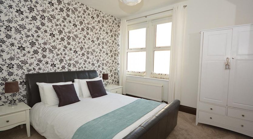 Photo of 2 Bed in Appledore