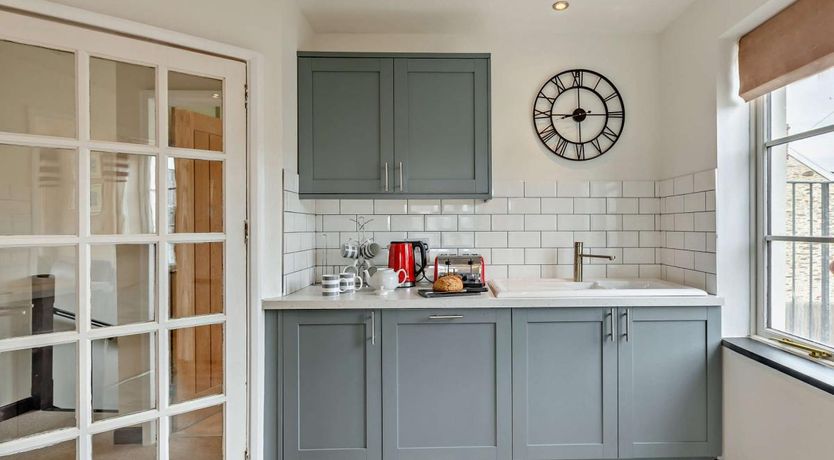 Photo of 3 Bed in Ilfracombe