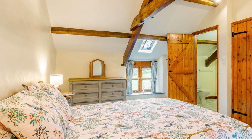 Photo of 2 Bed in Holsworthy Beacon