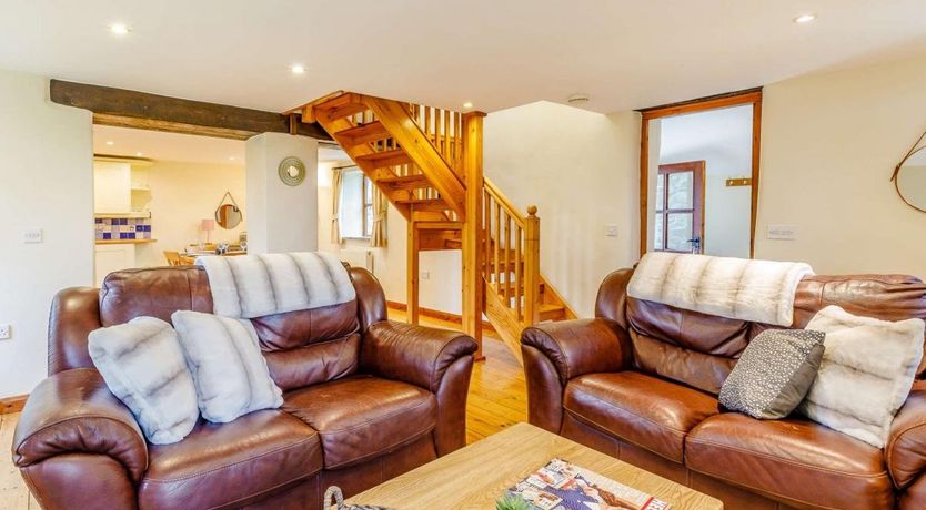 Photo of 2 Bed in Holsworthy Beacon