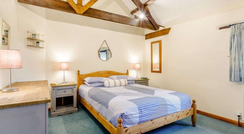 Photo of 2 Bed in Holsworthy Beacon