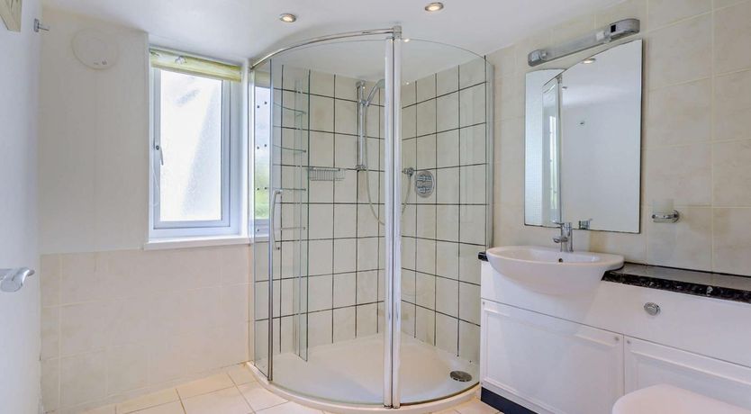 Photo of 2 Bed in Bideford