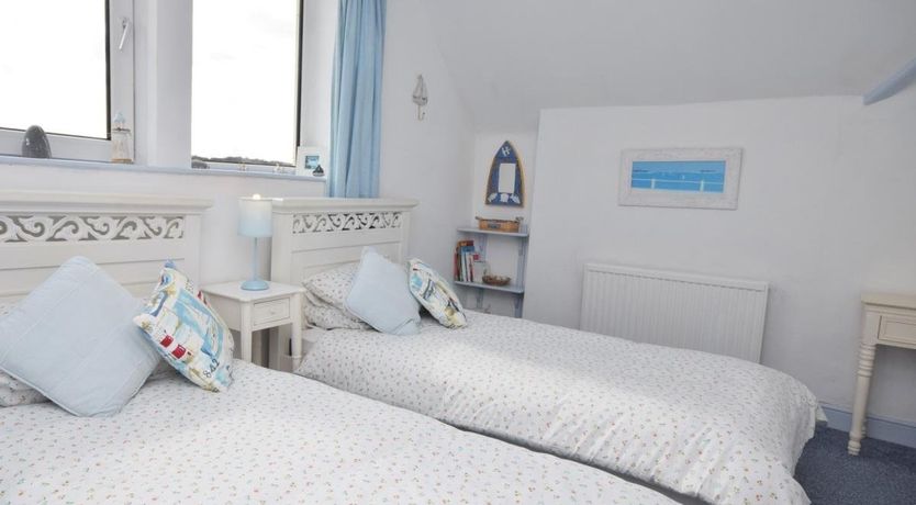Photo of 2 Bed in Appledore
