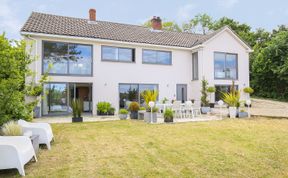 Photo of Shutts House Garden Apartment