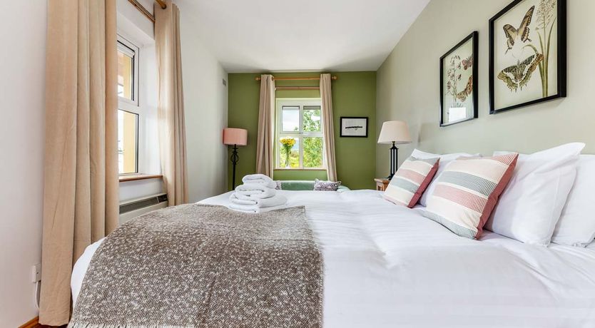 Photo of Dingle town house -  Has it all!