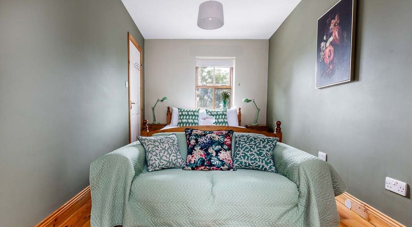 Photo of Dingle town house -  Has it all!