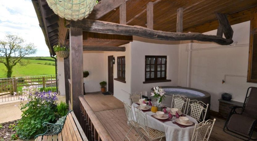 Photo of 3 Bed in South Molton