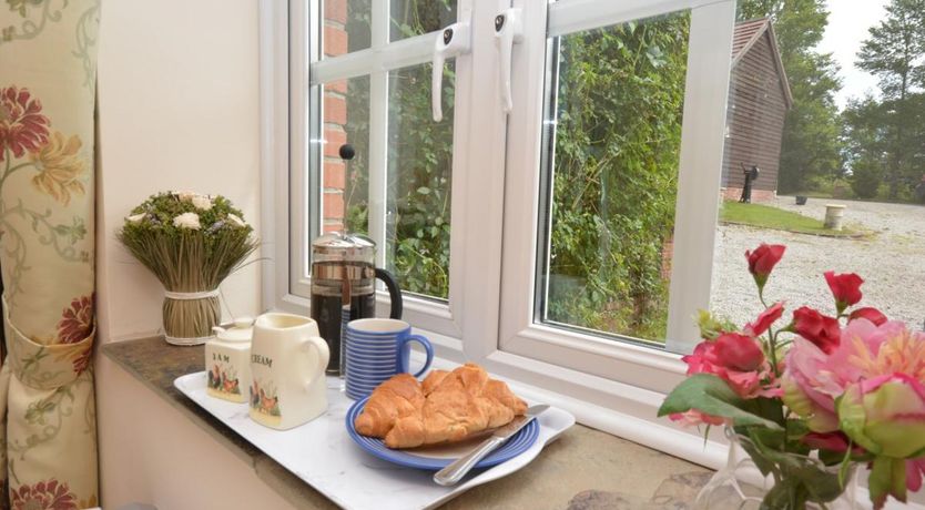 Photo of 1 Bed in Week St Mary