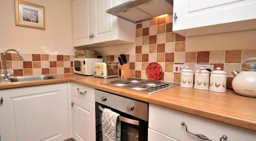 Photo of 1 Bed in Week St Mary