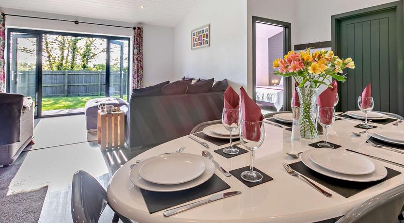 Photo of 3 Bed in Gulval